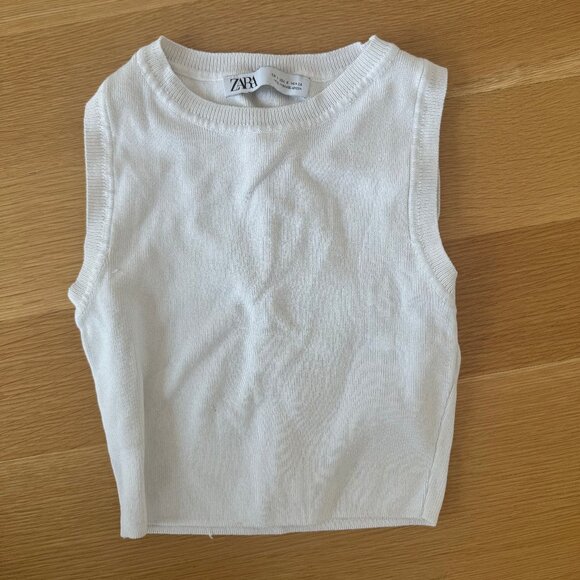 Zara White Crop Top - Picture 1 of 2
